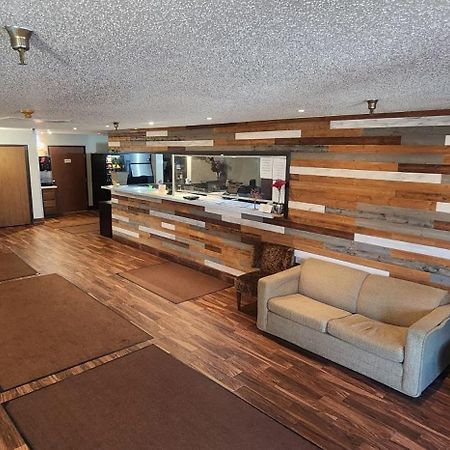 Rodeway Inn West Fargo Extérieur photo